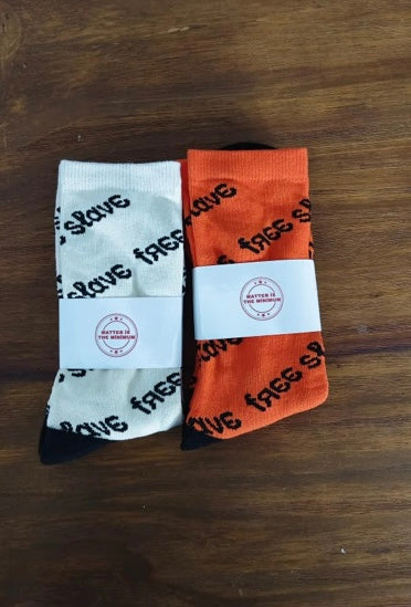 FS knee 🆙 Sox 🧦